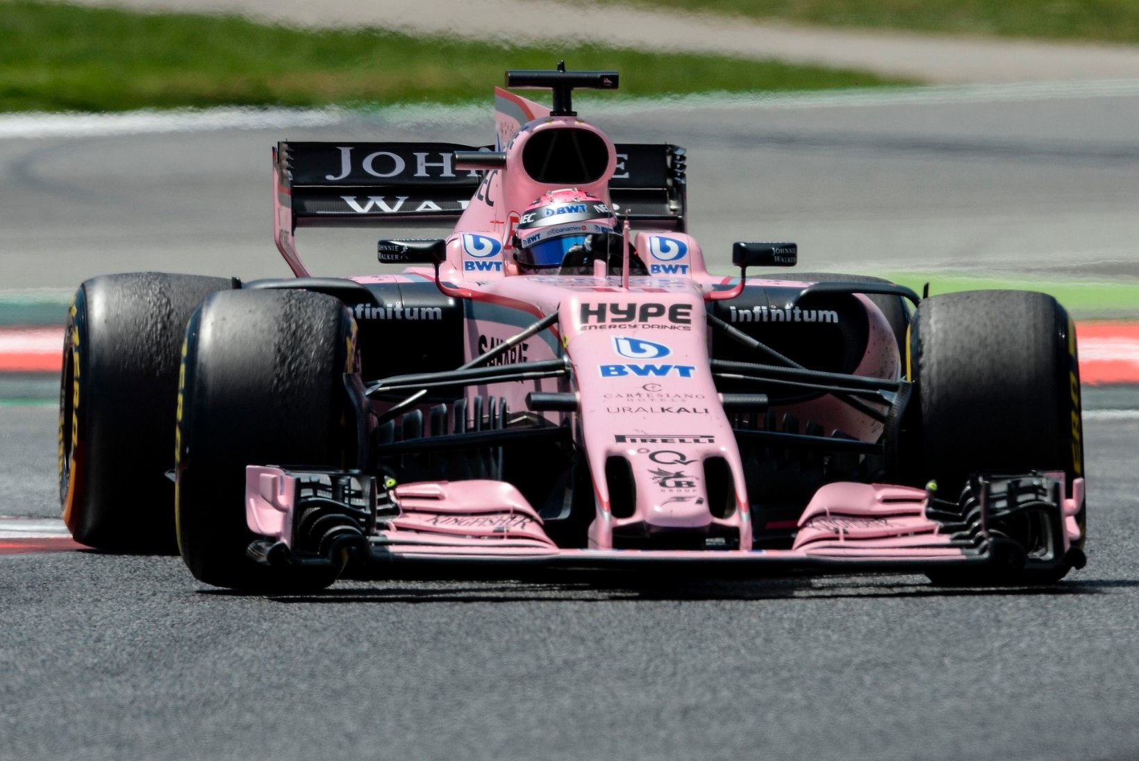 Force India vormelimeeskond sai veidra karistuse