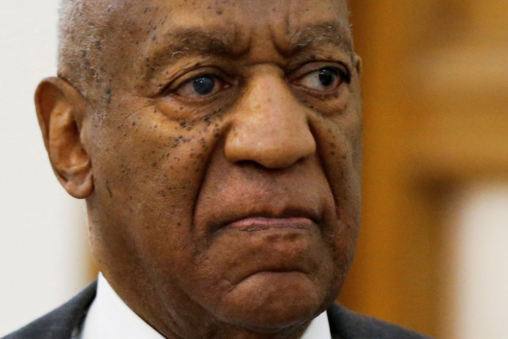 Seksuaalrünnakutes süüdistatav Bill Cosby ei kavatse kohtus tunnistusi anda