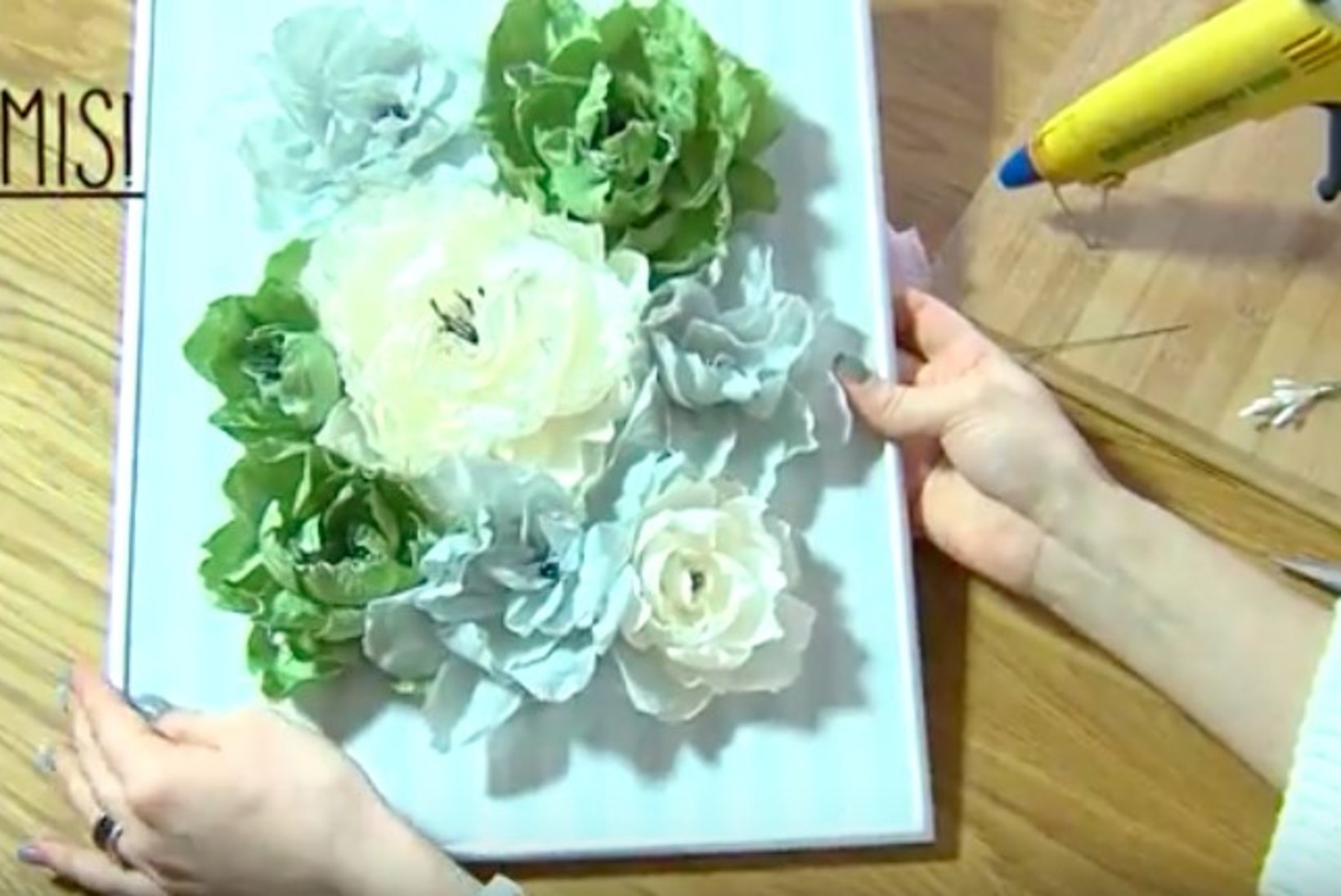 Nipikanali õpetus: kuidas teha krepp-paberist lilli