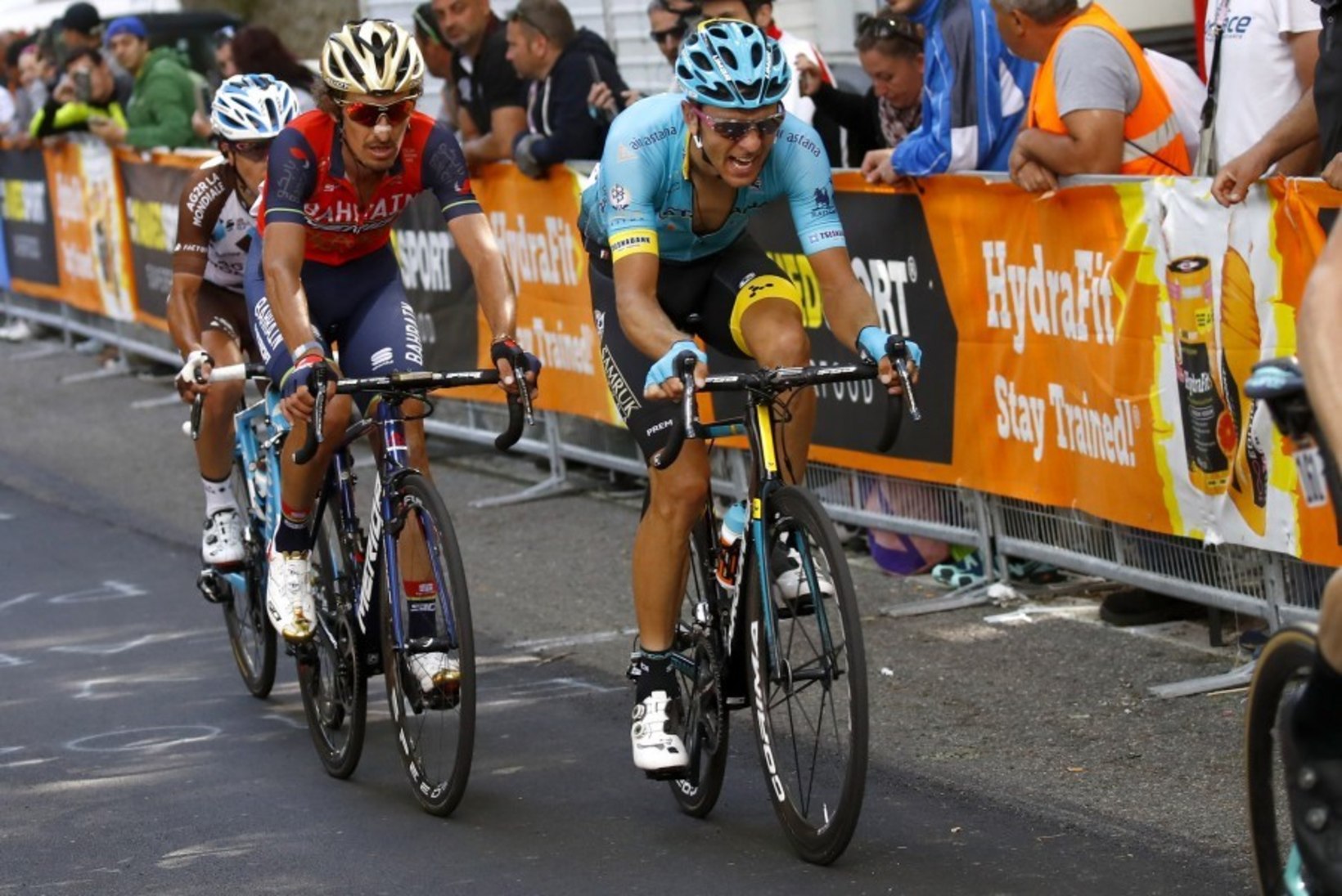 Miks Tanel Kangert Giro d'Italial nii jõhkralt kukkus?