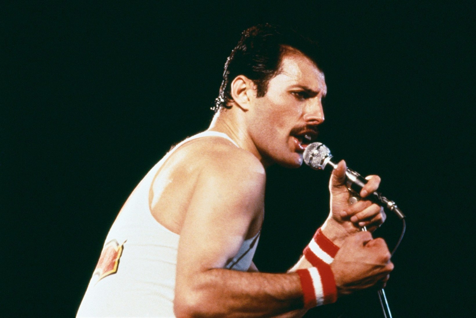 Bändikaaslase hirmus paljastus: Freddie Mercury kaotas aidsi tõttu jala