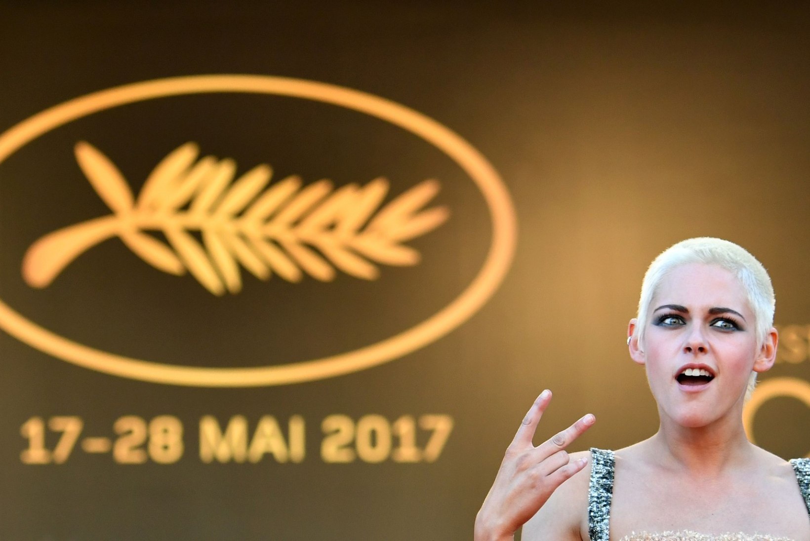 Kristen Stewart saatis Cannes'is iluetiketi pikalt