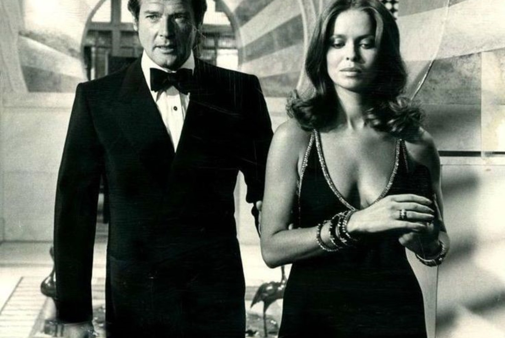 Roger Moore’ile pühendatud pühapäev! TV3 näitab läbi aegade parimat Bondi filmi!