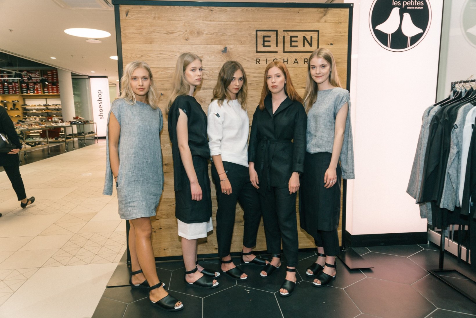 GALERII | Modell Kätlin Hallik särab uue šiki naisterõivaste brändi reklaamnäona