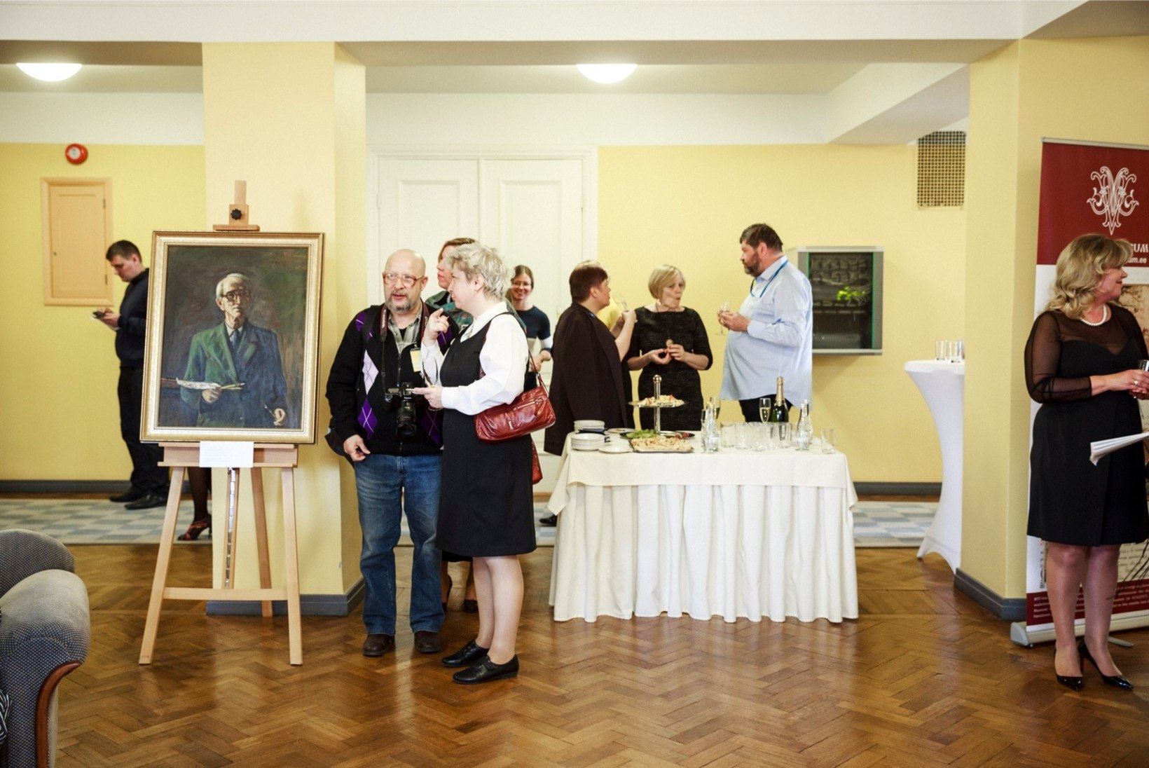 GALERII | Riigikogus avati Ivan Sokolovi kunstinäitus