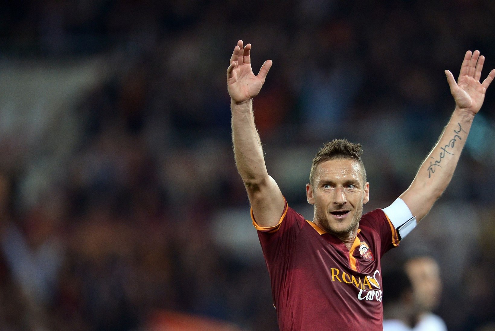 GALERII | Legendaarne Totti lahkub jalgpallimurult, kuid mitte AS Romast