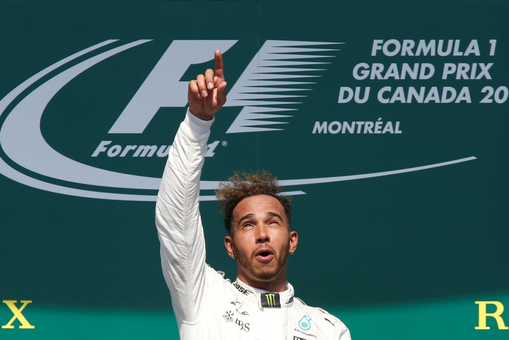 Lewis Hamilton: andsime Ferrarile Kanadas paremhaagi