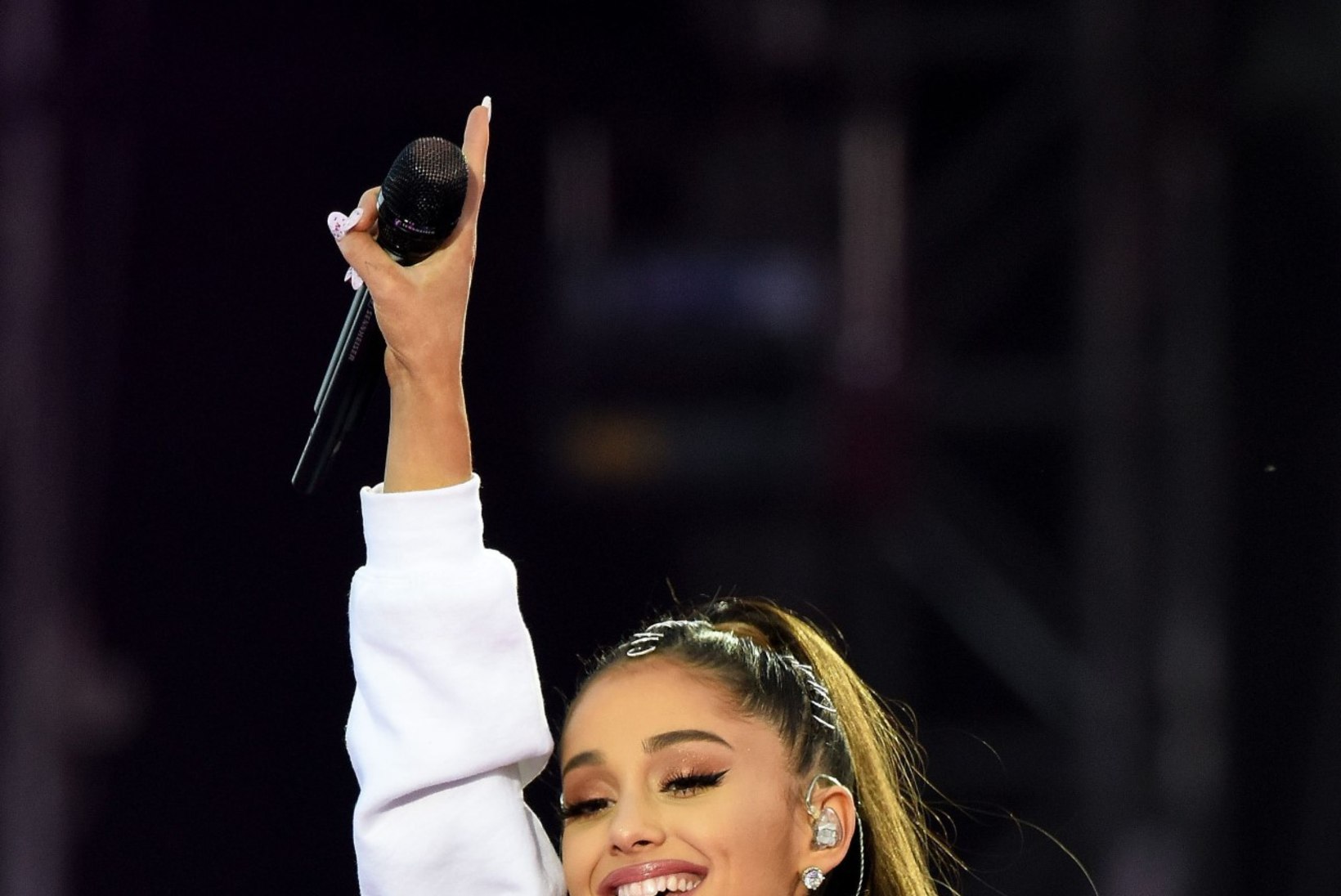 Ariana Grande kuulutatakse Manchesteri aukodanikuks