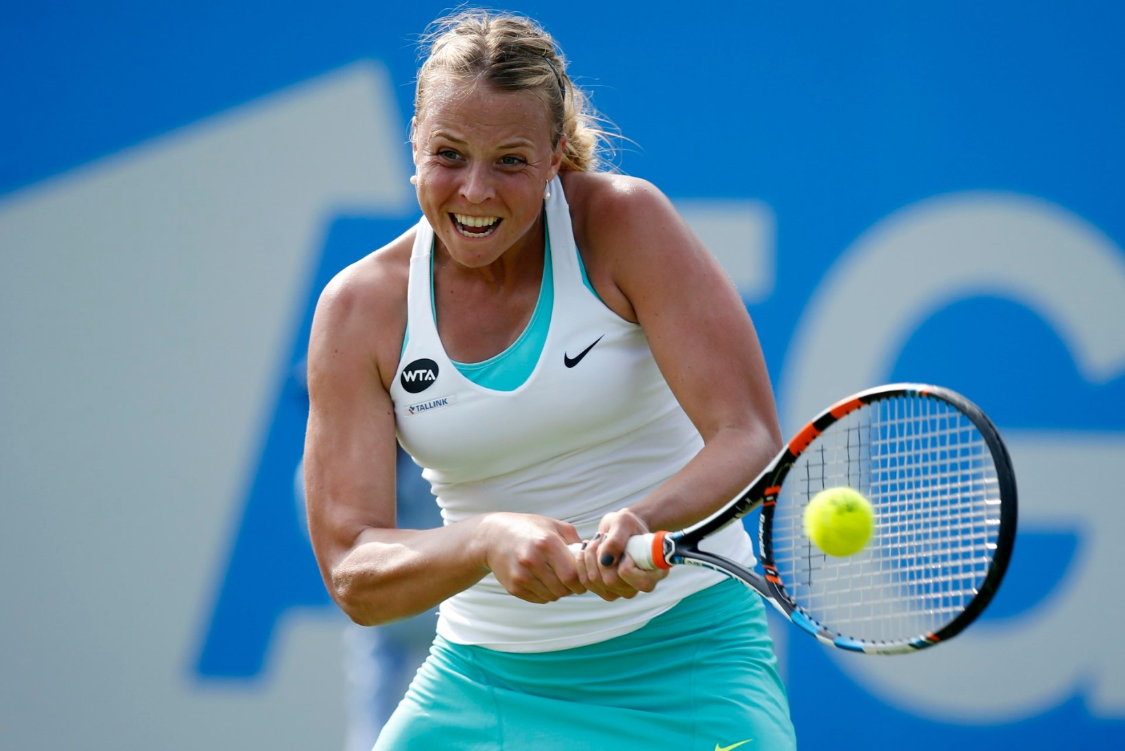 SUPER! Anett Kontaveit tegi sakslannaga sotid kindlalt selgeks ning jõudis WTA-turniiril poolfinaali