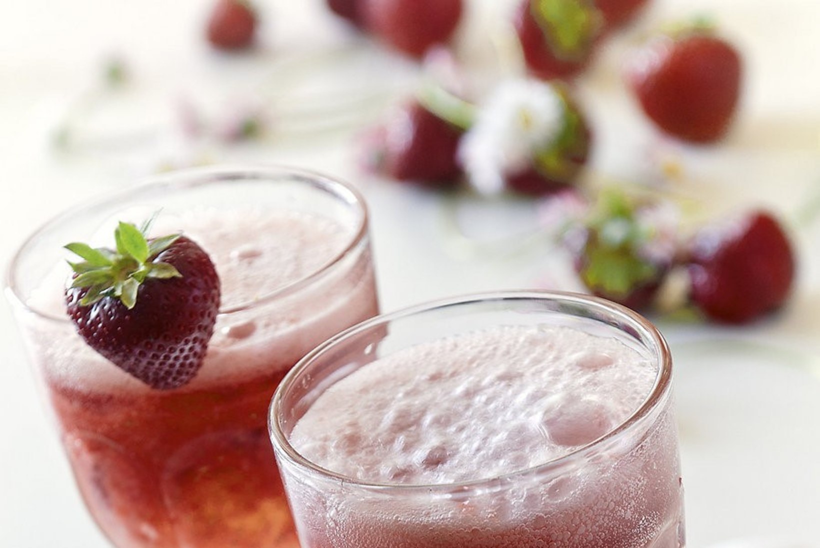 Maasikahooaja avastart: alkoholivaba maasika-Margarita
