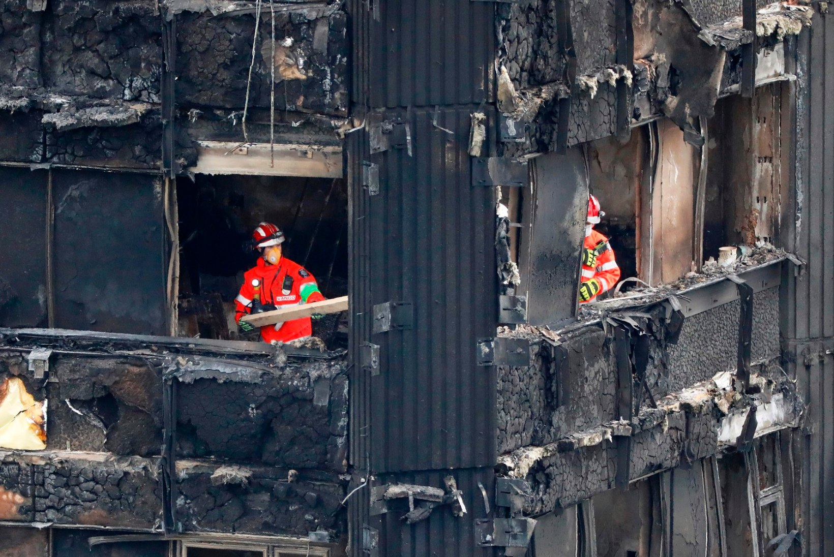 Londoni politsei hinnangul hukkus hiljutises põlengus 58 inimest