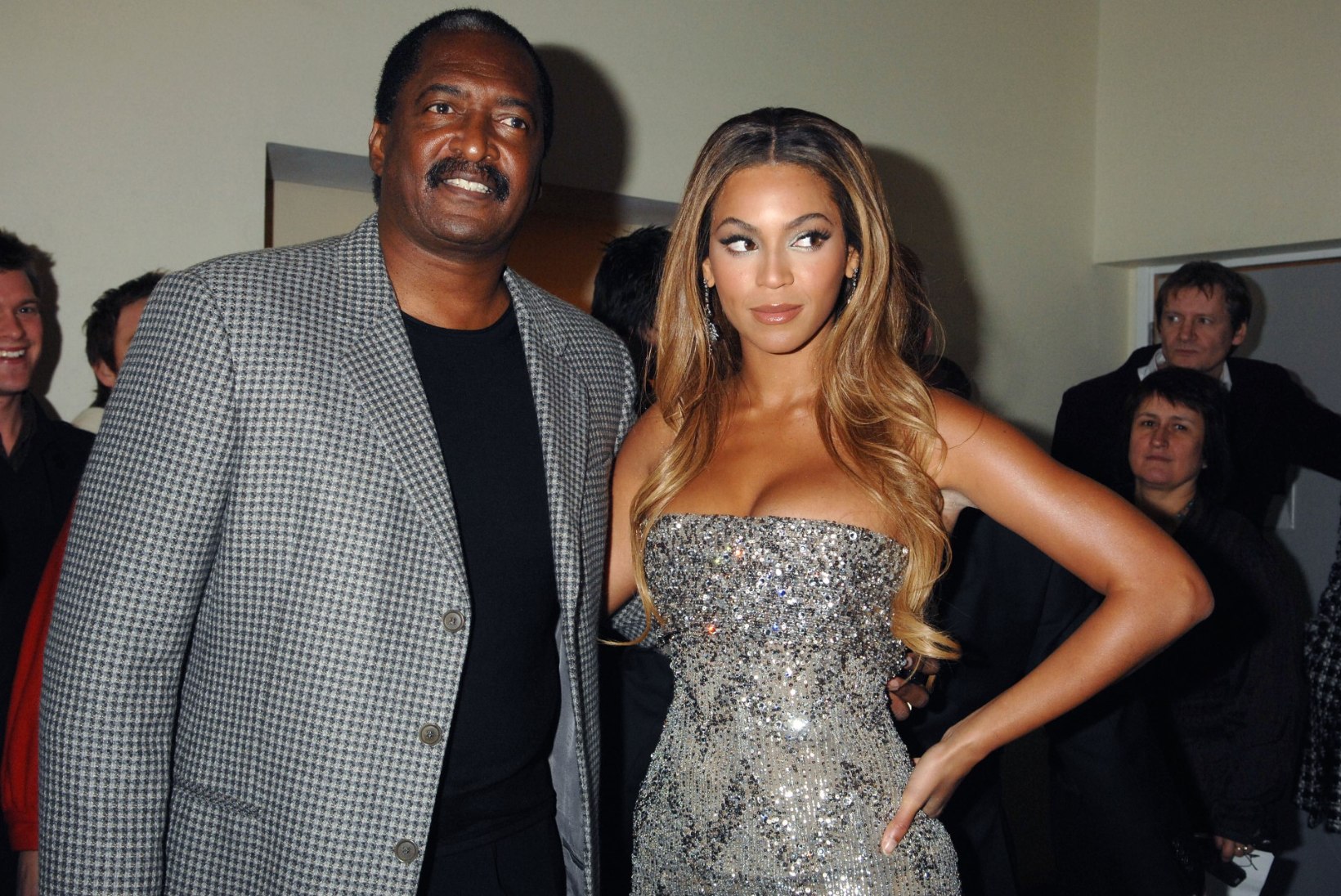 Beyoncé isa ajas kaksikute sünnist teatades oma tütre fännid marru