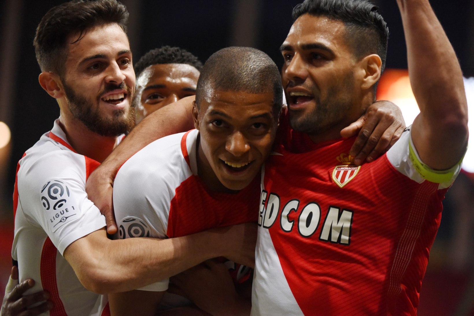 Arsenal pakkus Monaco 18aastase vutikomeedi eest 100 miljonit eurot, ent prantslased saatsid inglased seenele