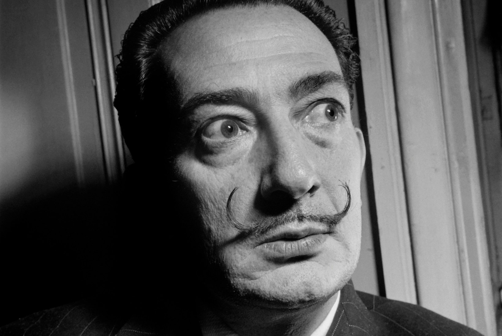 Salvador Dali laip kaevatakse hauast välja!