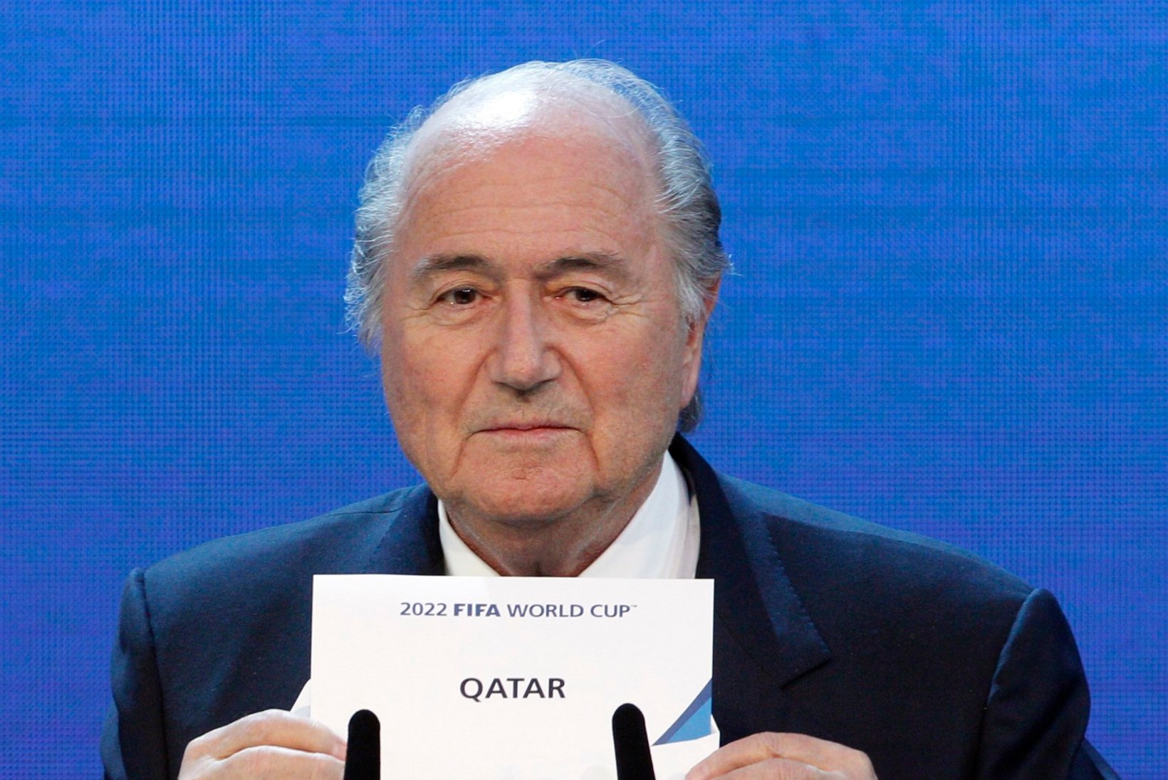 Saksa väljaanne sai enda käsutusse Katari MMi korraldusõigusi uuriva raporti: ühe FIFA ametniku 10aastase tütre pangakontole kanti ligi 1,8 miljonit eurot