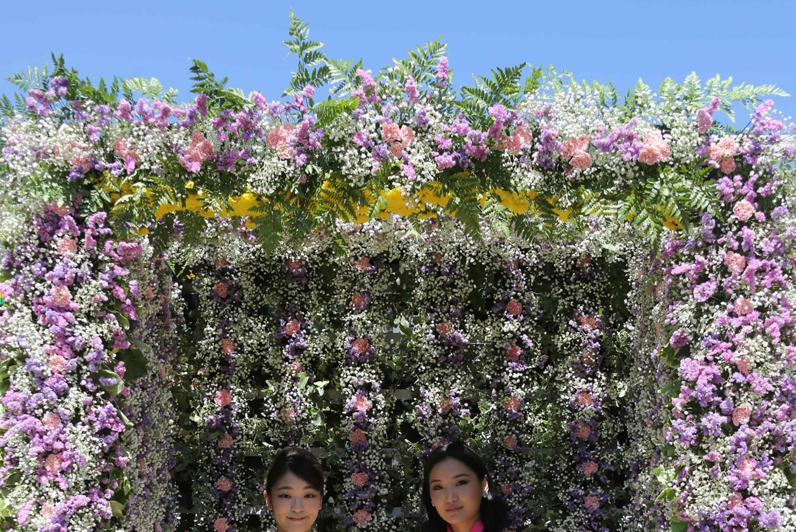 Muinasjutuline ilu: Jaapani printsess ja Bhutani kuninganna särasid traditsioonilistes rõivastes