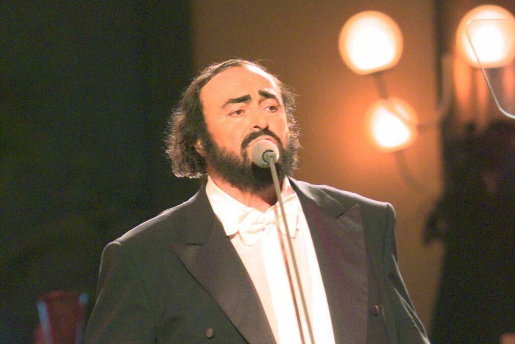 Ron Howard väntab dokfilmi tipptenor Luciano Pavarottist
