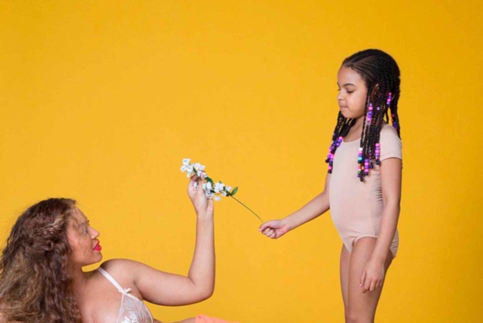 Beyoncé võtab 5aastase tütre sünnitusele kaasa – Givenchy medõevormis!