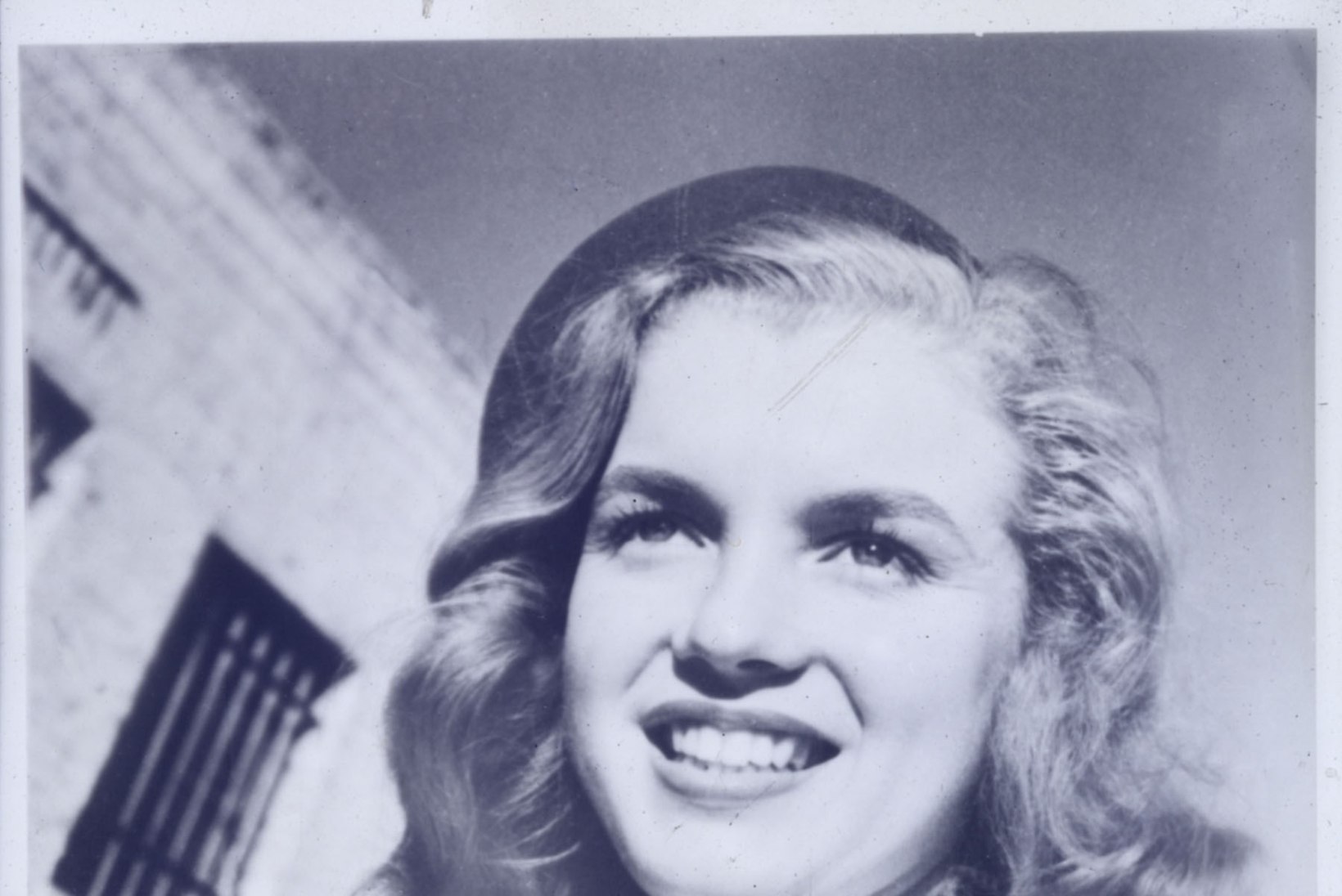Haruldased fotod näitavad, milline oli teismeline Marilyn Monroe