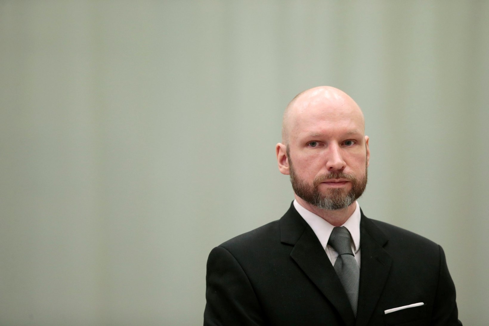 Massimõrvar Breivik kavatseb Euroopa Inimõiguste Kohtusse pöörduda