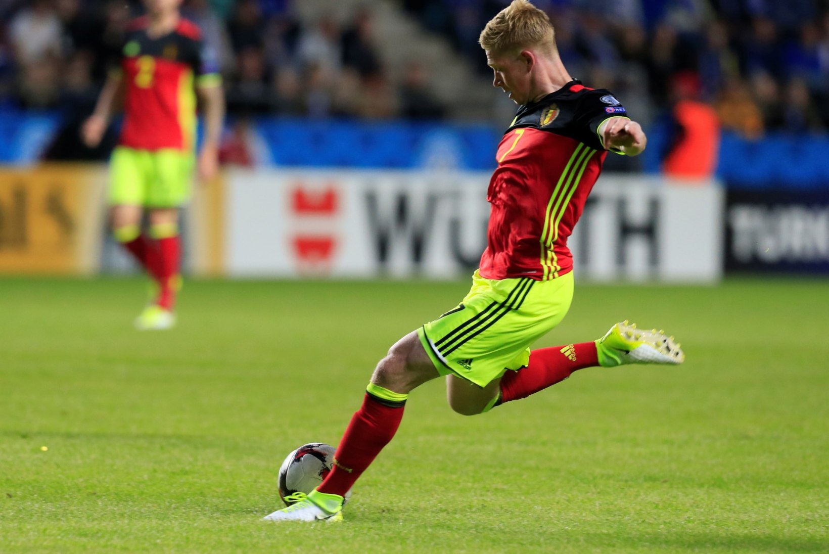 7 VÕTIT | Punane kaart oli superstaaride vastu liiast, Eesti - Belgia 0:2