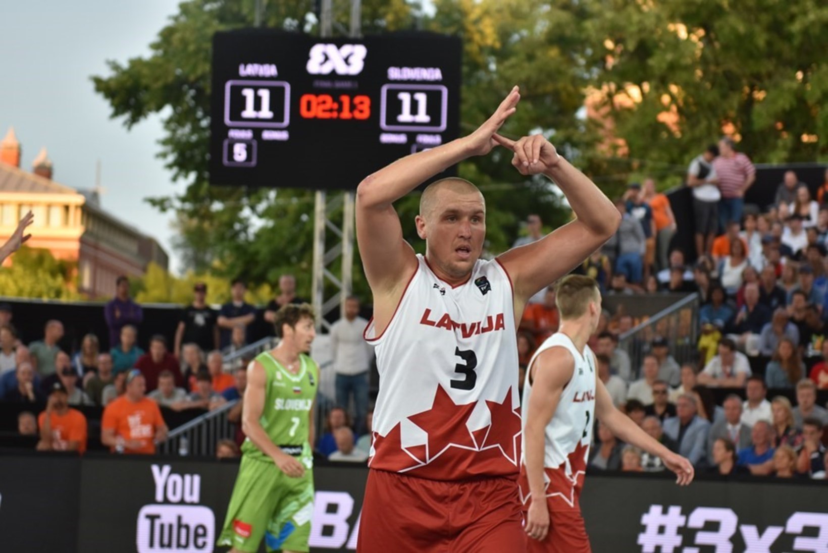 VIDEO | Tunamullu Valga korvpallimeeskonnas pallinud mängumees tuli Lätiga Euroopa meistriks