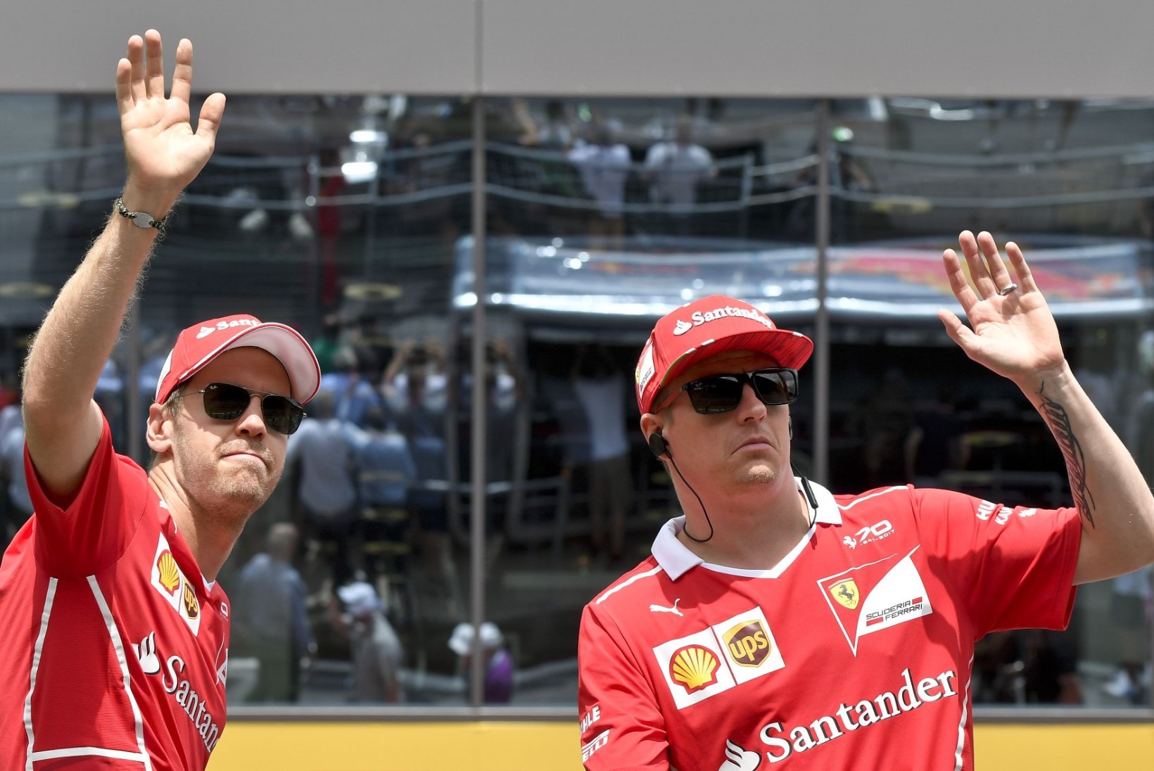 Üüratu vahe! Ferrari pakub Vettelile 24 korda suuremat lepingut kui Räikkönenile?