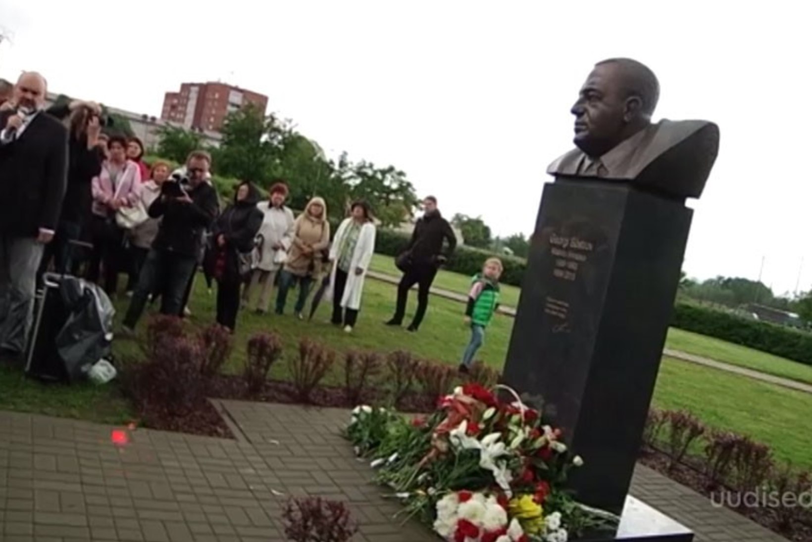 TV3 VIDEO | Maardus avati linnapea Georgi Bõstrovi mälestussammas