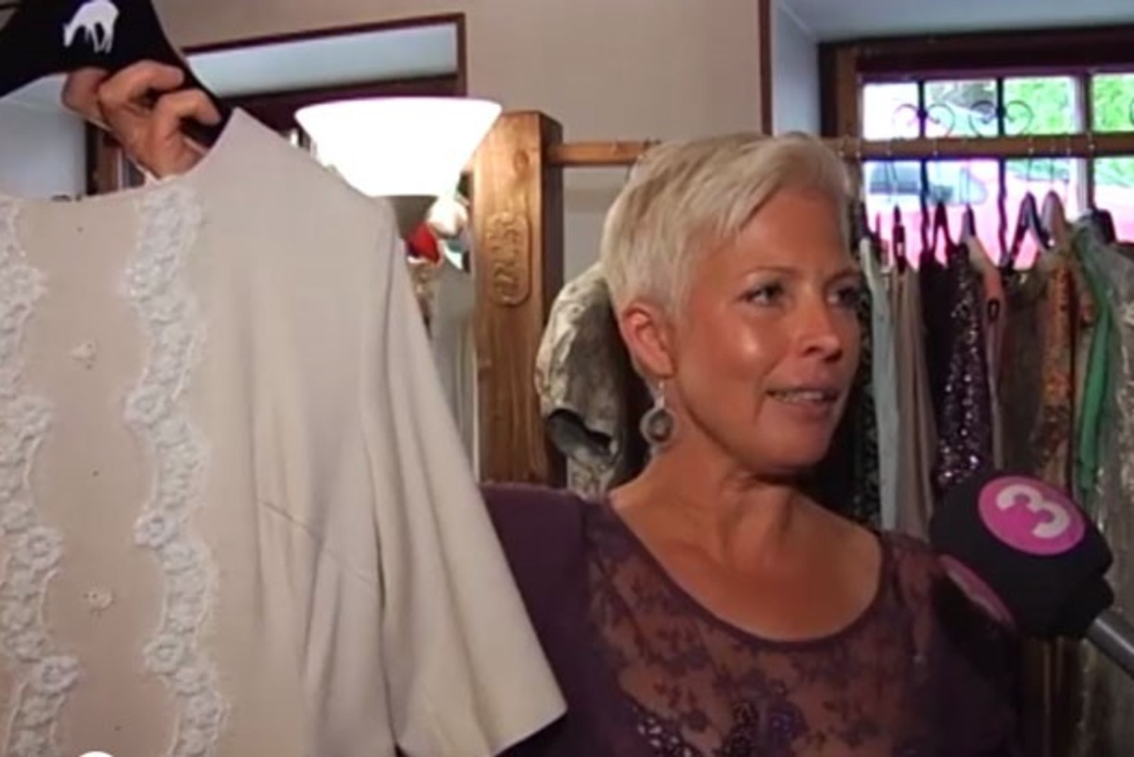 TV3 VIDEO | Joon alla endisele elule: Evelin Ilves müüs oma esinduskleidid maha võileiva hinna eest