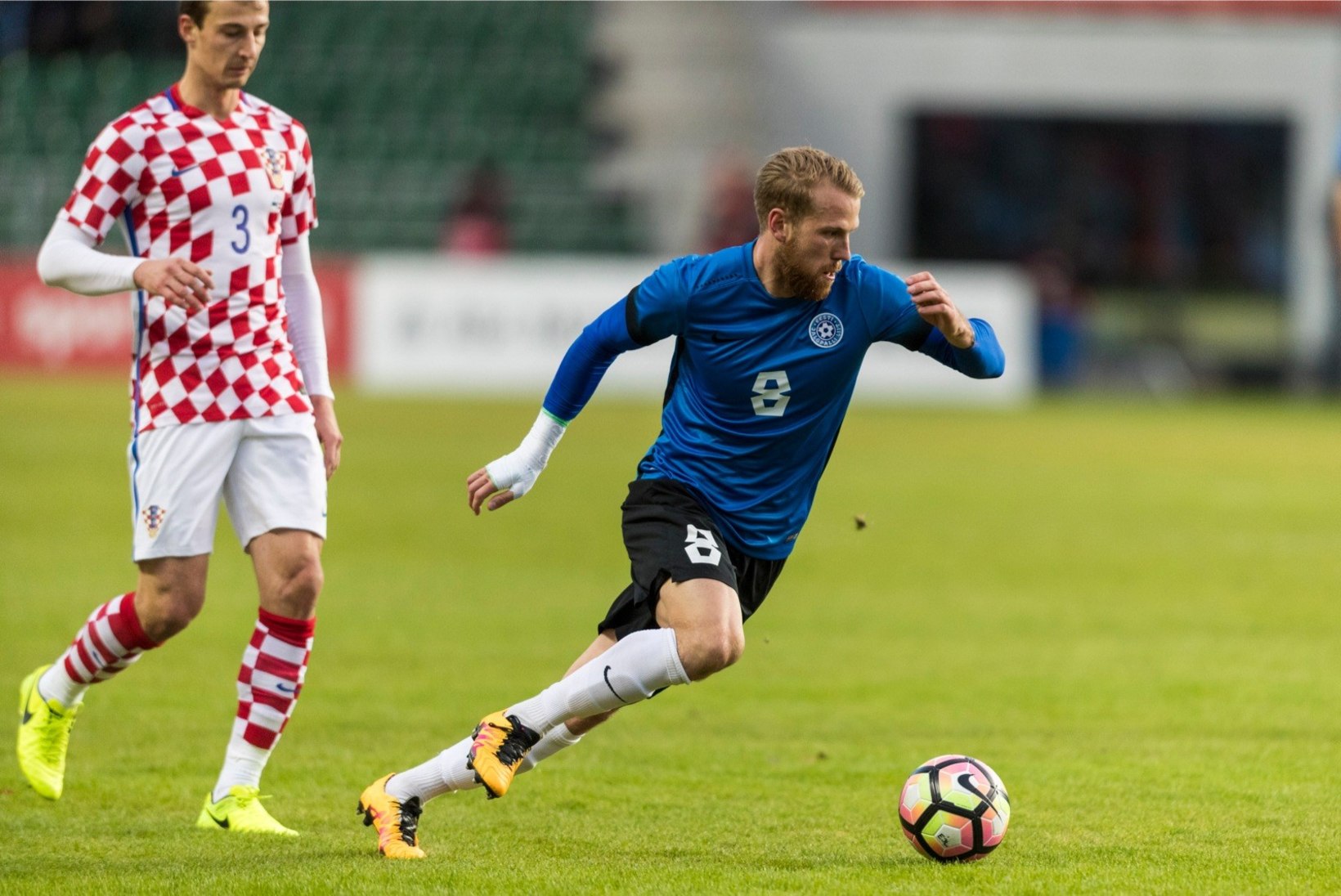 KOLMAS POOLAEG | Eesti jalgpallurid pagevad Soome, kas seal ikka on parem? 