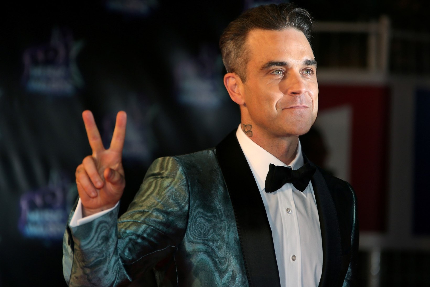 Robbie Williams vohmib magades maiustusi!