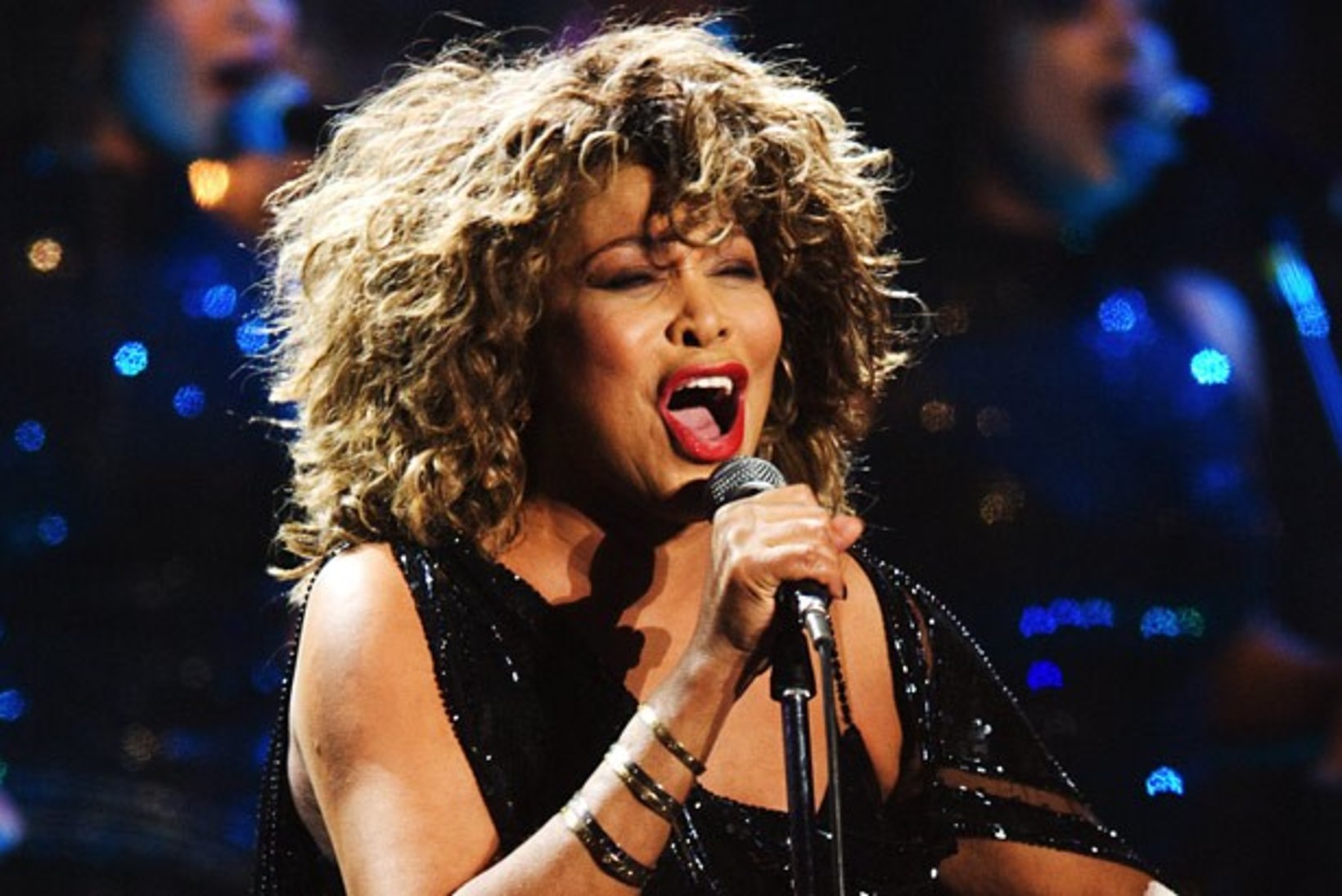 Titaanide duell: Tina Turneri "Simply the Best" oli algselt kirjutatud hoopis Bonnie Tylerile