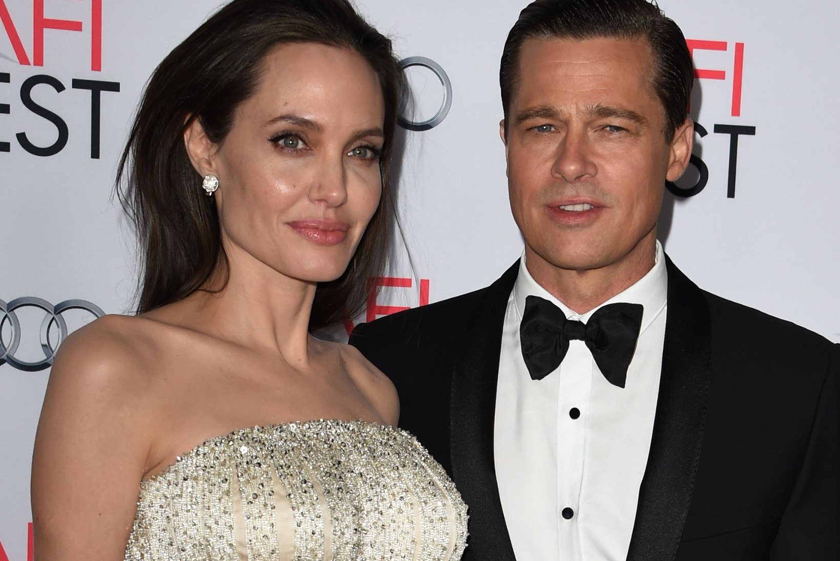 Angelina Jolie'l diagnoositi pärast lahutust Belli paralüüs