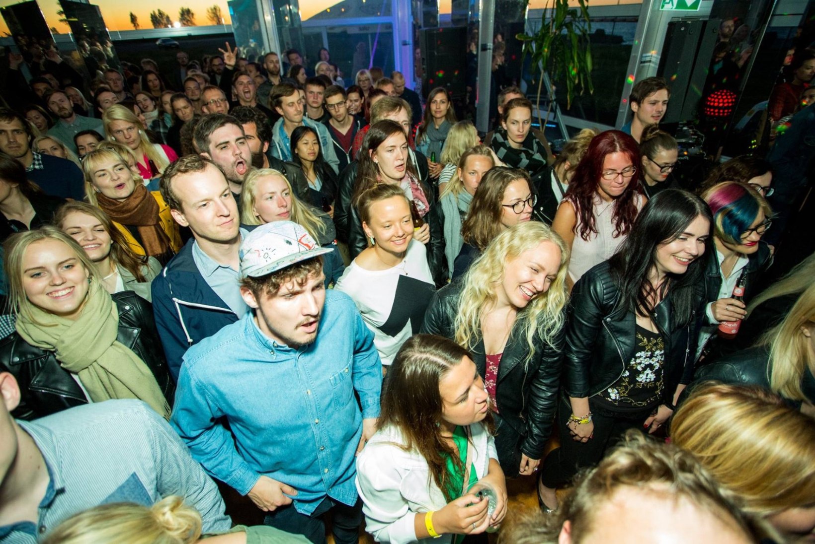 STAARID KOHAL | Tallinnas avati raju peoga uus suveklubi