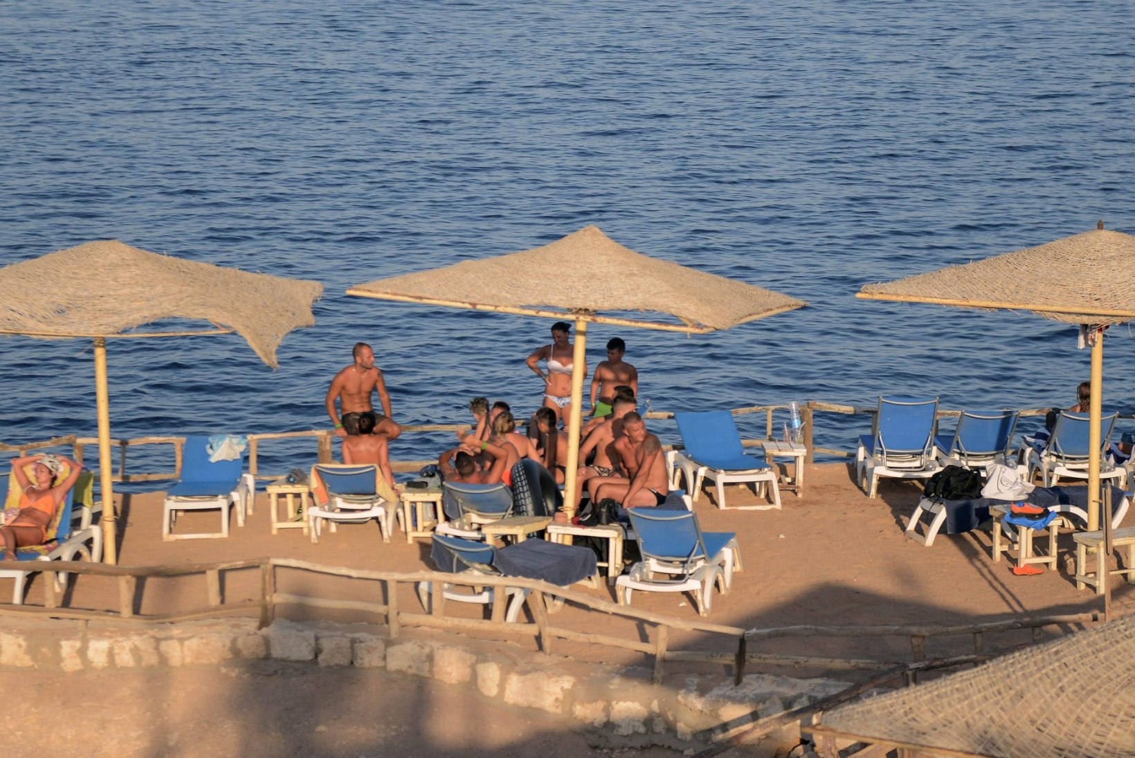 Ujuda tahtnud turist peksis laste silme ees Egiptuse hotelli juhataja surnuks