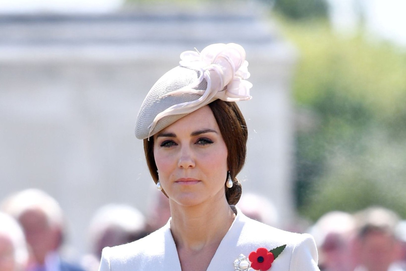 Miks ei luba kuningakoda Kate Middletonil autogramme jagada?