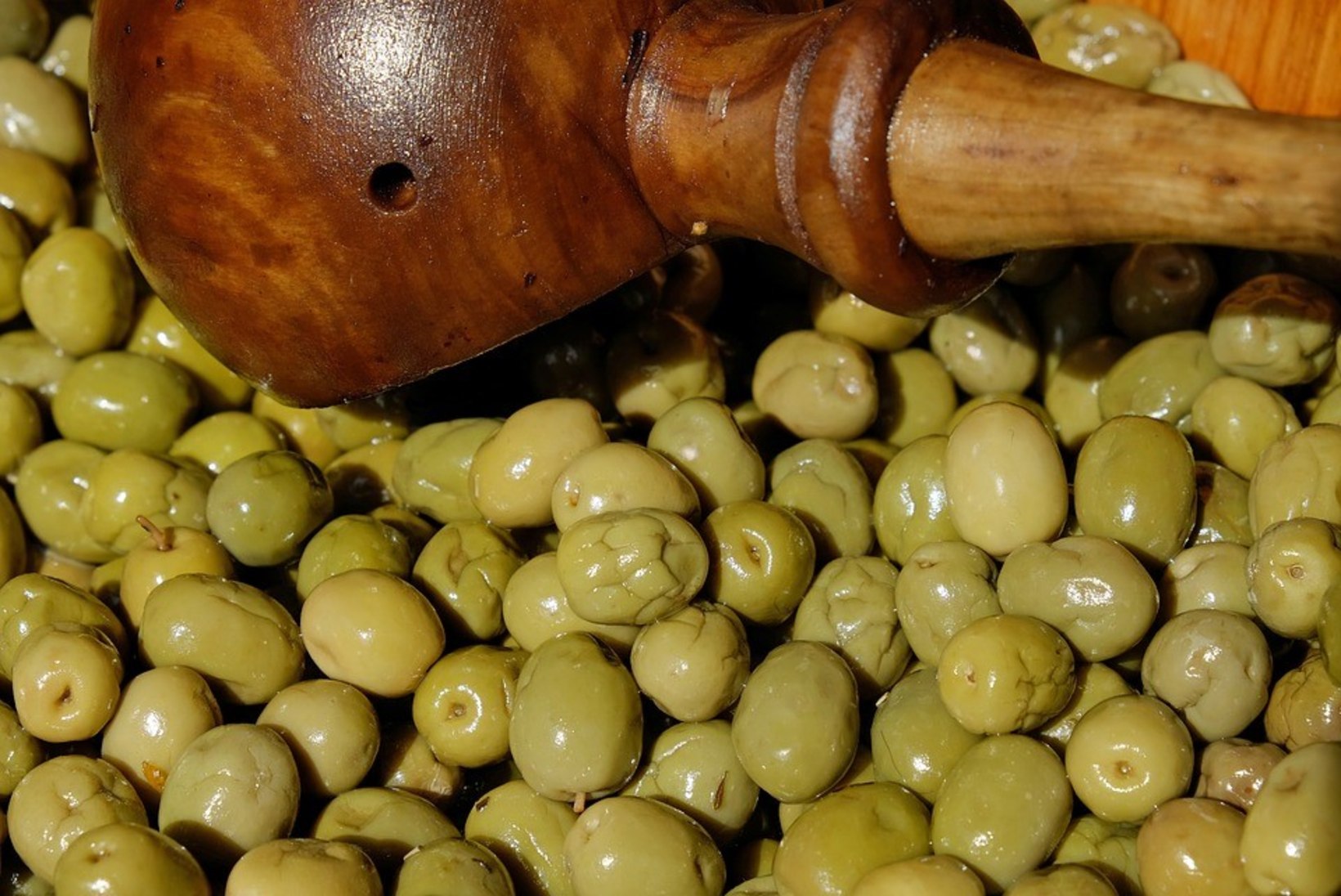 Geniaalne nipp, kuidas hoida oliive värskena
