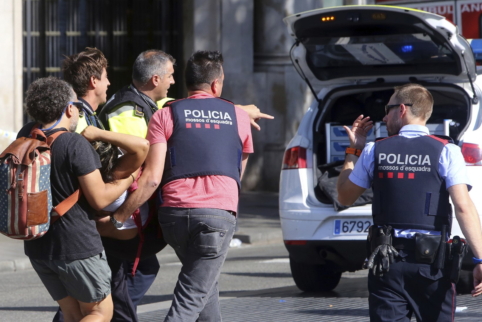Terror Barcelonas: kaubikurünnakus vähemalt 13 surnut ja 64 vigastatut 