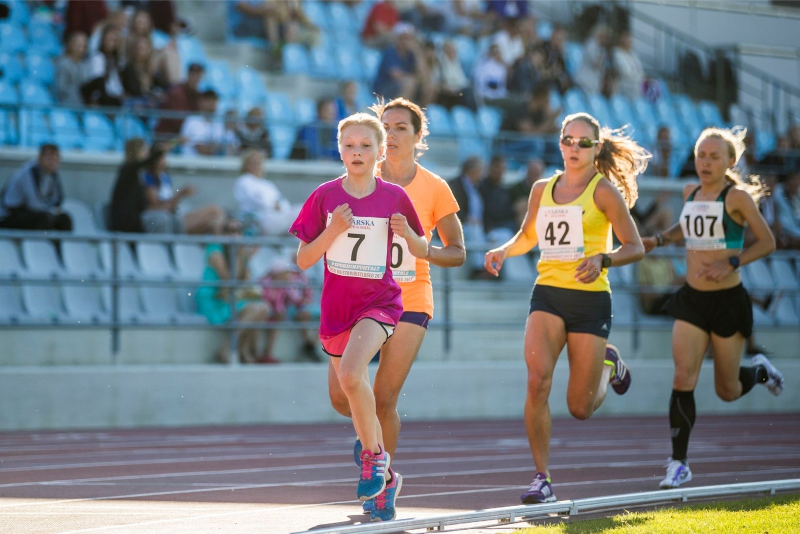 12aastane jooksutalent tegi naiste klassis puhta töö ja ületas 10 sekundiga juunioride Eesti rekordi