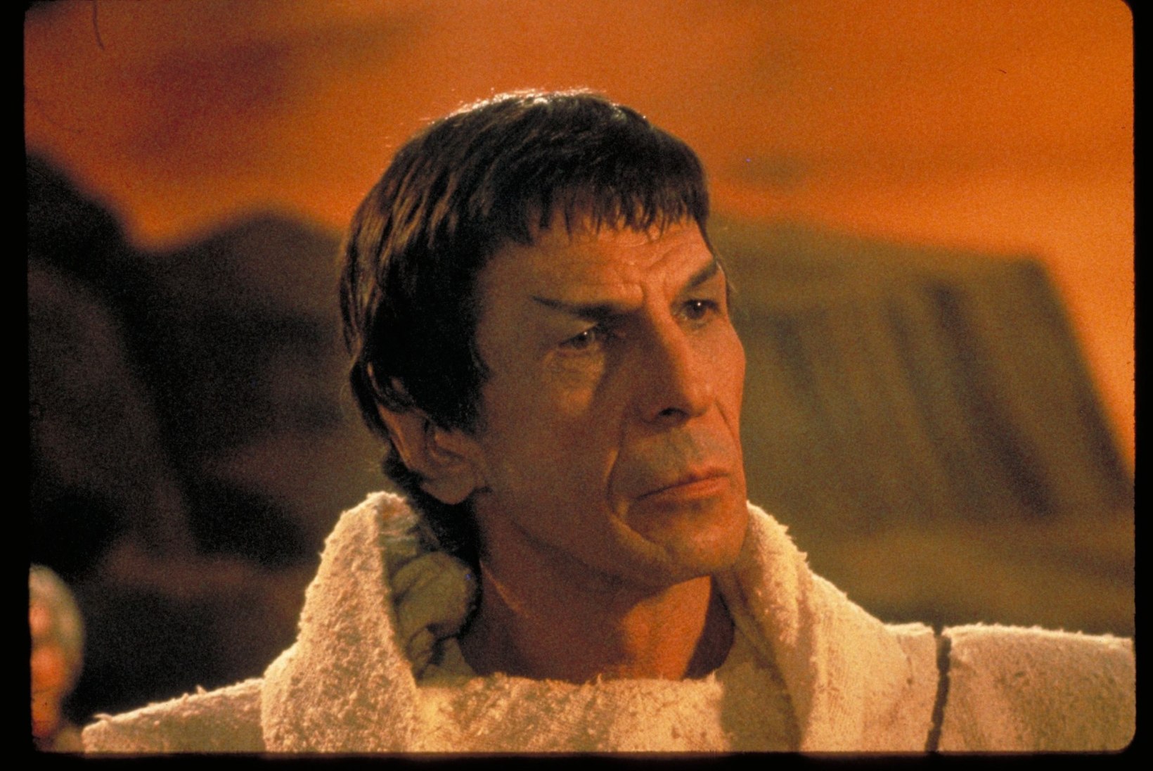„Star Treki“ näitlejanna kihlus Spocki osatäitja pojaga