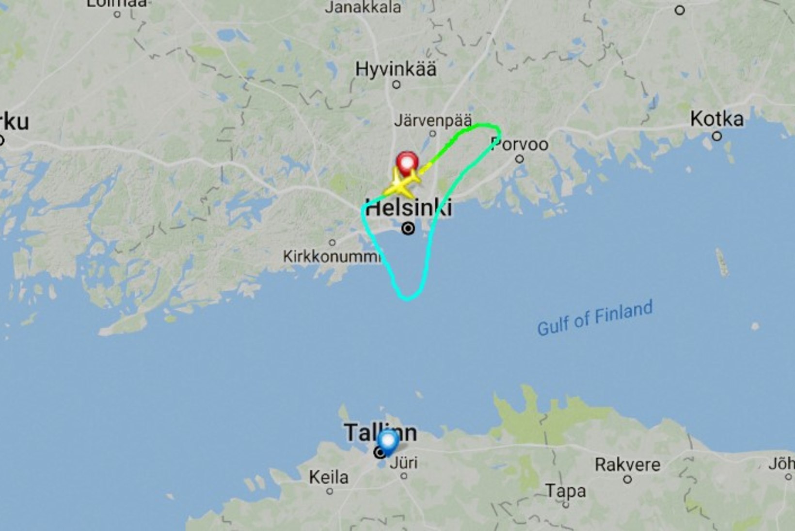 Helsingist Tallinnasse teel olnud lennuk sai öösel välguga pihta