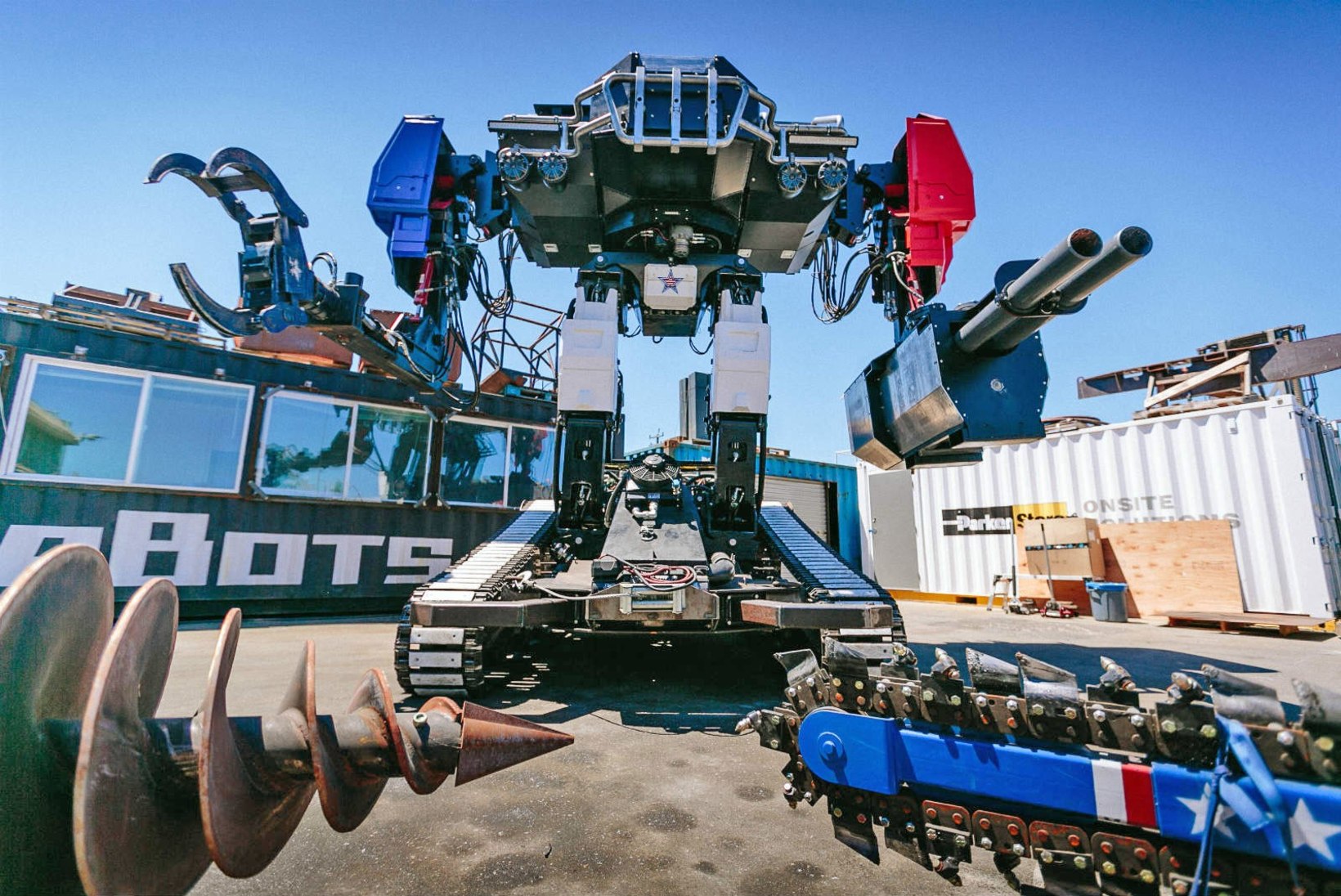  VIDEO | Terminaator saab tõeks: USAs loodi hiiglaslik lahingrobot