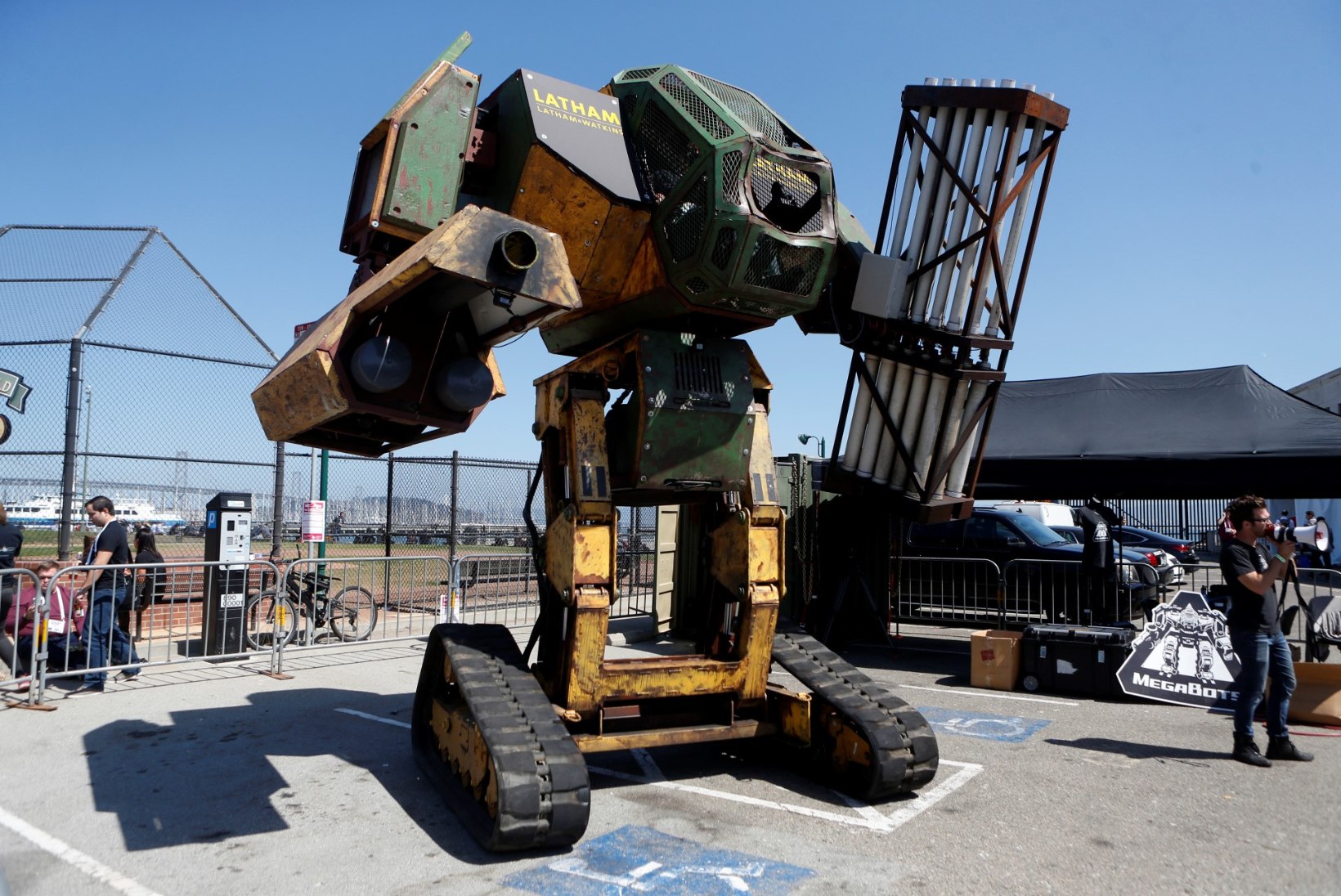  VIDEO | Terminaator saab tõeks: USAs loodi hiiglaslik lahingrobot