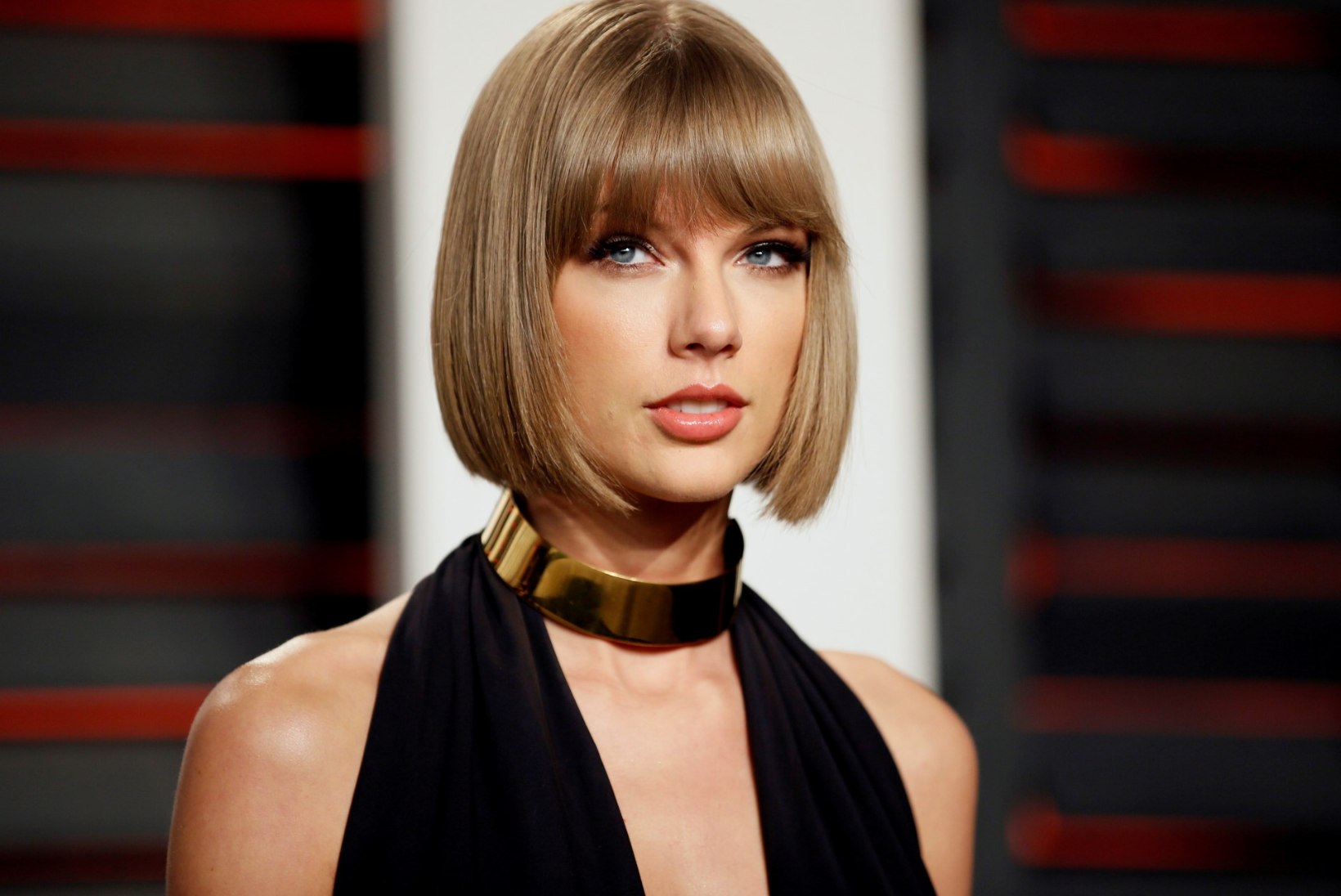 Taylor Swift tahab teda väidetavalt ahistanud DJ-lt saada vaid ühe dollari