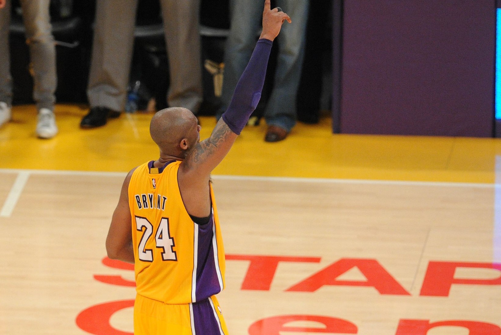 HUVITAV VALIK! Kobe Bryantit austav Lakers läks lihtsama vastupanu teed