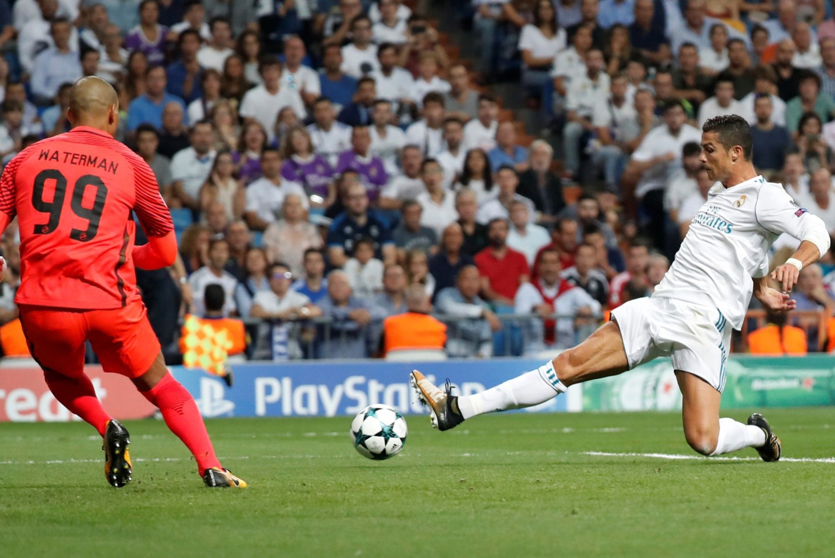 MAGUS! Cristiano Ronaldo napsas Messilt ühe õhtuga kaks rekordit