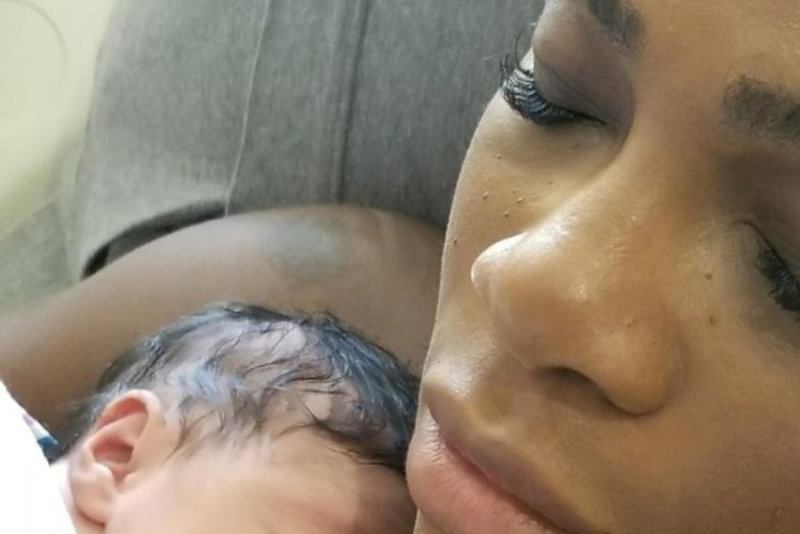 Serena Williams jagas esimest fotot oma armsast pisitütrest