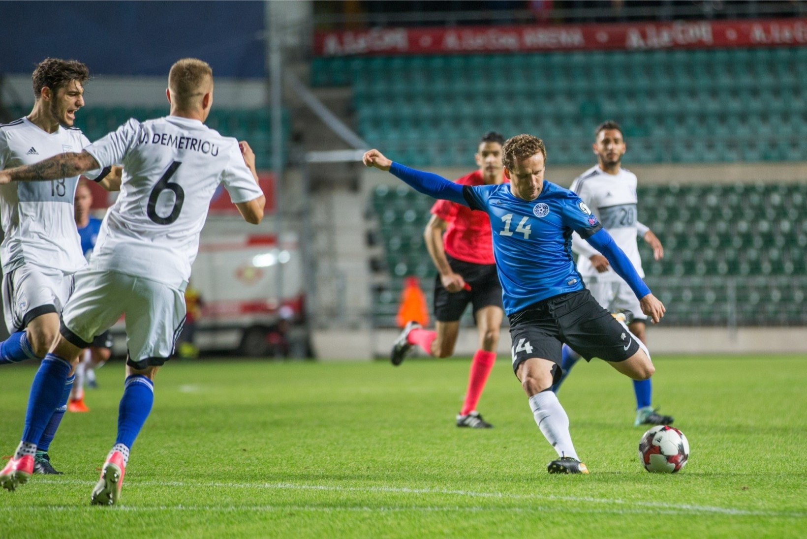 Eesti jalgpallikoondis tegi FIFA edetabelis korraliku tõusu ning läheneb parimate päevade kohale 
