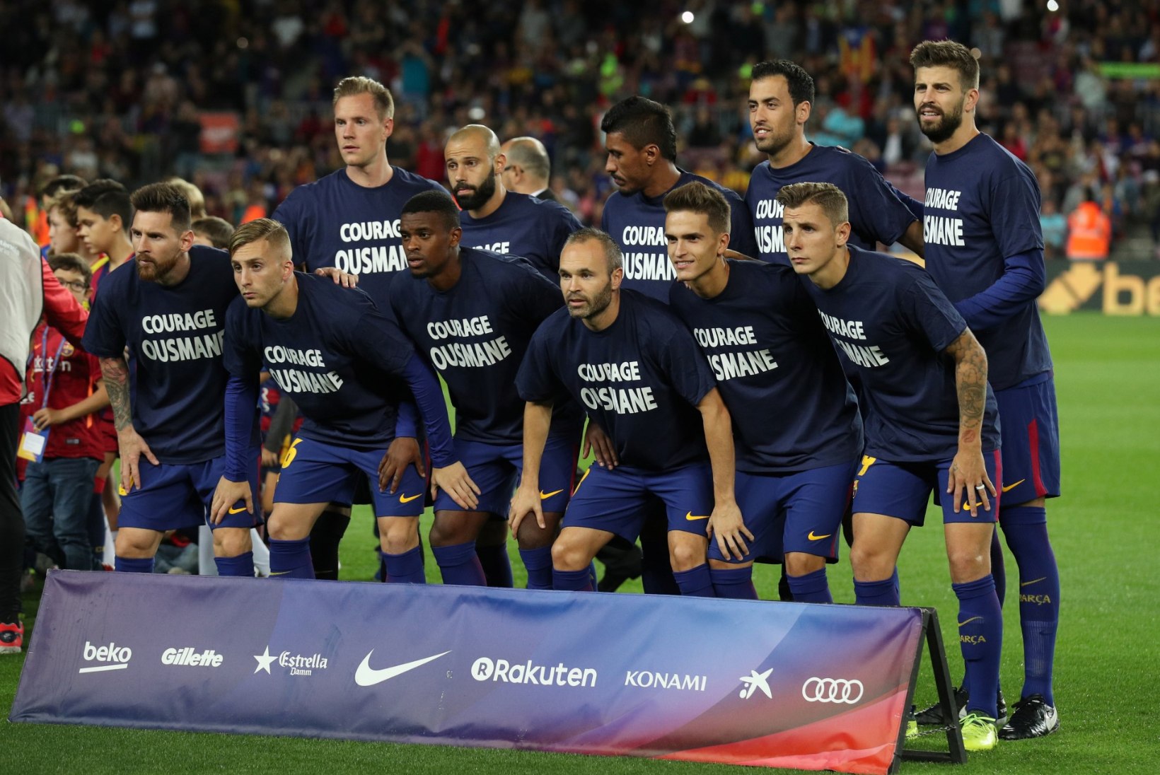 Vigastatud Dembelele ilusa žesti teinud Barcelona meeskond langes internetis mõnituse osaliseks