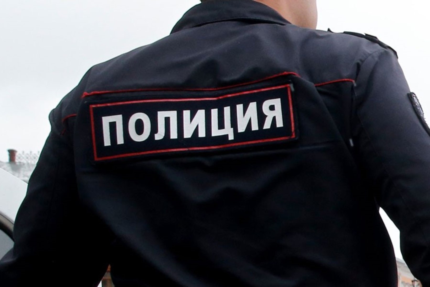 Peterburi politsei otsib kolme pettuses kahtlustatavat Eesti kodanikku